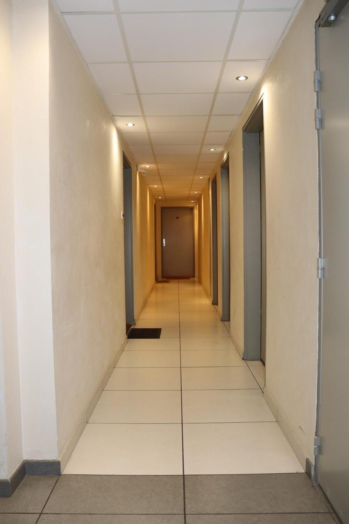Apartment Le Madeleine - Parking Gratuit- Balcon - Fibre *